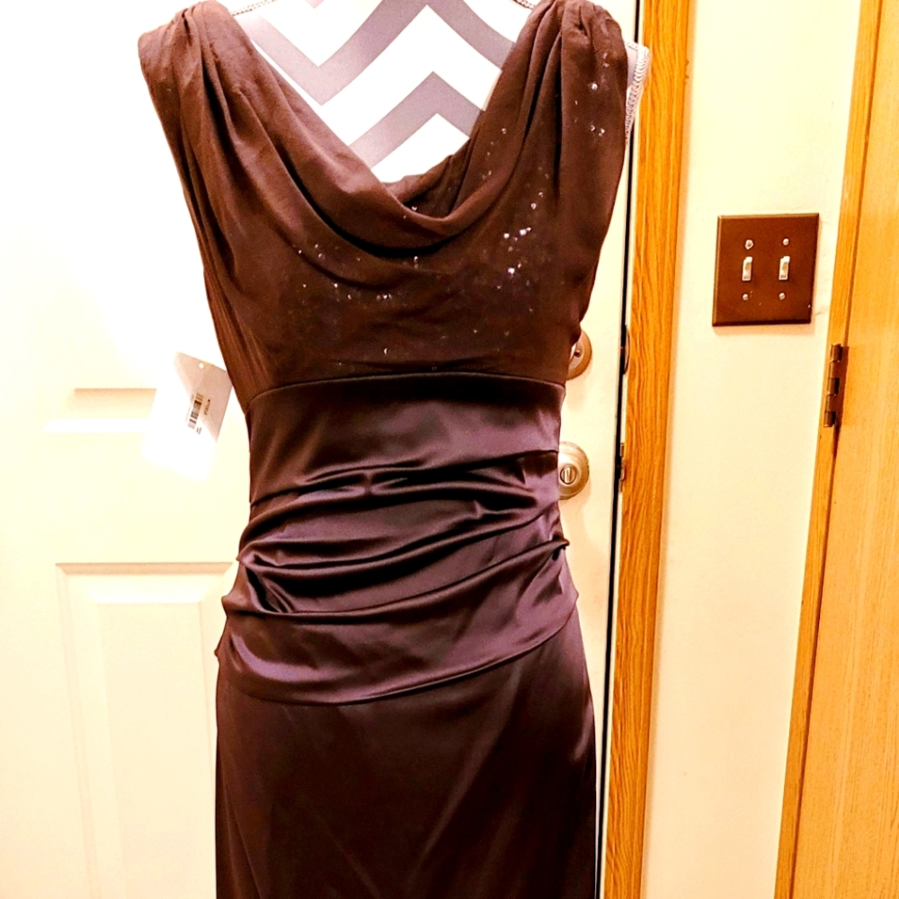 NWT Suzi Chin formal dress Size 4